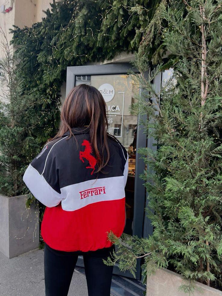 fertfgyuil;jacket